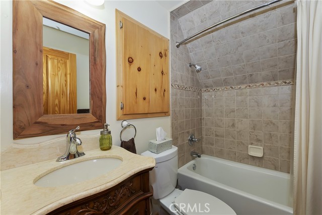 Detail Gallery Image 14 of 33 For 33451 Wild Rose Dr, Green Valley Lake,  CA 92341 - 2 Beds | 2 Baths