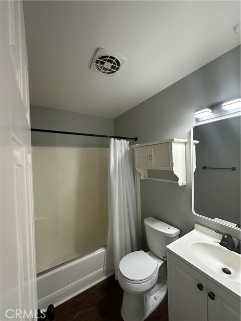 1013 Glacier, Barstow CA: https://media.crmls.org/medias/8fd9dbd8-05aa-4599-8672-a017eeae551e.jpg