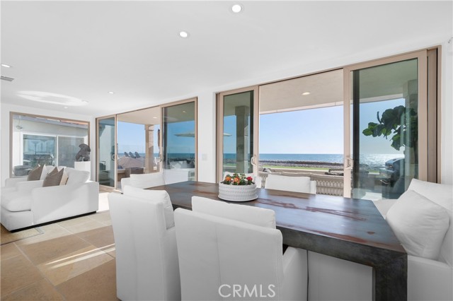 Detail Gallery Image 12 of 46 For 35275 Beach Rd, Dana Point,  CA 92624 - 4 Beds | 4 Baths
