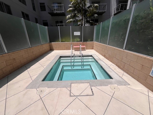 Detail Gallery Image 15 of 23 For 645 W 9th St #303,  Los Angeles,  CA 90015 - 2 Beds | 2 Baths