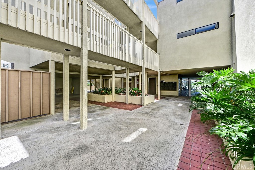 4513 Cove Drive - photo 5