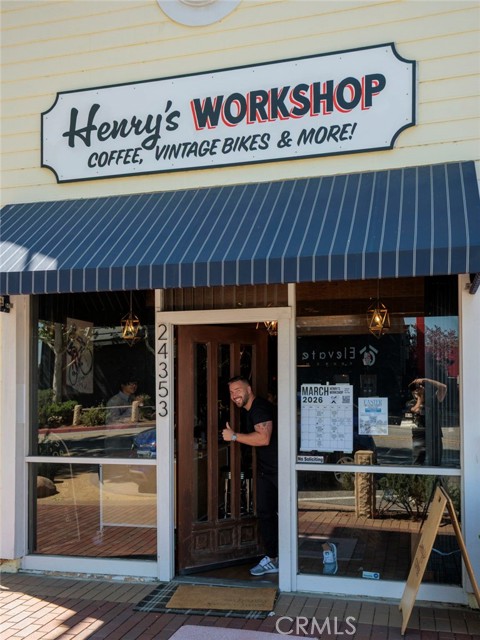 Detail Gallery Image 44 of 51 For 24589 Lola, Newhall,  CA 91321 - 5 Beds | 3 Baths