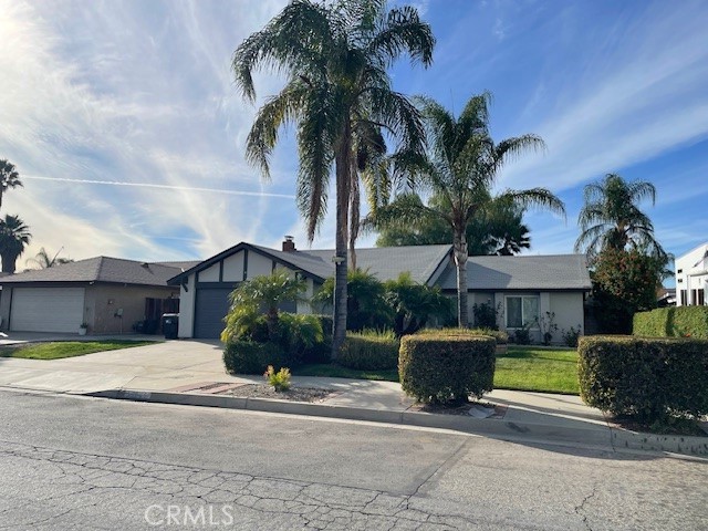 Detail Gallery Image 2 of 28 For 29845 Sun Country, Menifee,  CA 92586 - 3 Beds | 2 Baths