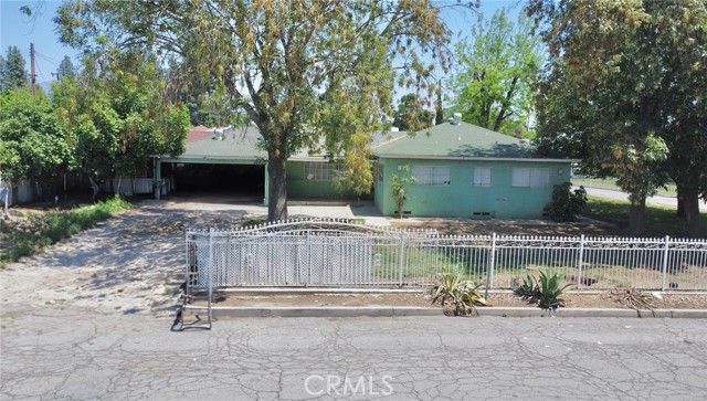 Detail Gallery Image 17 of 25 For 6591 Elmwood Rd, San Bernardino,  CA 92404 - 4 Beds | 2 Baths
