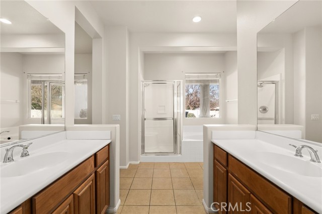 Detail Gallery Image 35 of 65 For 4683 Viaggio Cir, Jurupa Valley,  CA 92509 - 4 Beds | 2/1 Baths