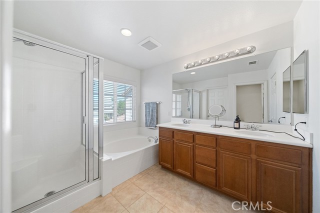 Detail Gallery Image 28 of 39 For 29499 Camino Cristal, Menifee,  CA 92584 - 4 Beds | 2/1 Baths