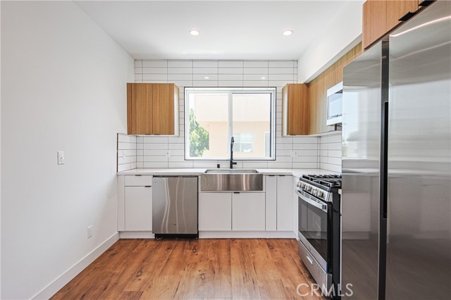  Income Home for Sale in North Hollywood, California