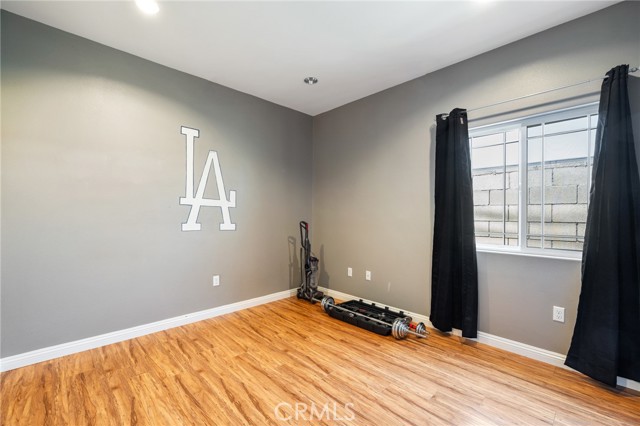 Detail Gallery Image 11 of 29 For 13113 Lemoli Ave, Hawthorne,  CA 90250 - 3 Beds | 2 Baths