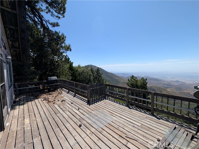 31487 Old City Creek, Running Springs, CA 92382