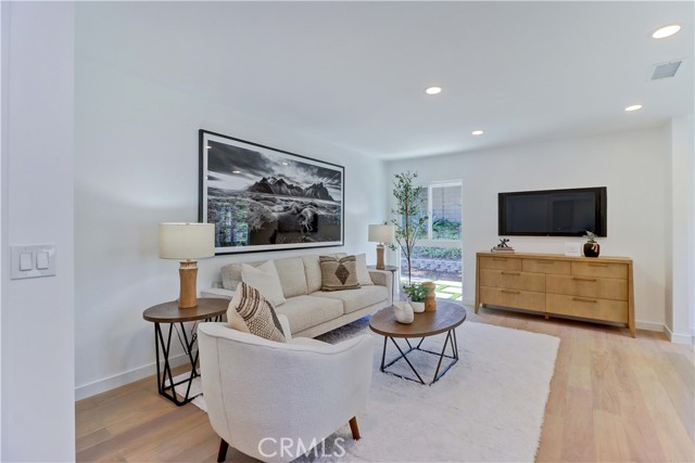 Image 19 of 40 For 5311 Cantante