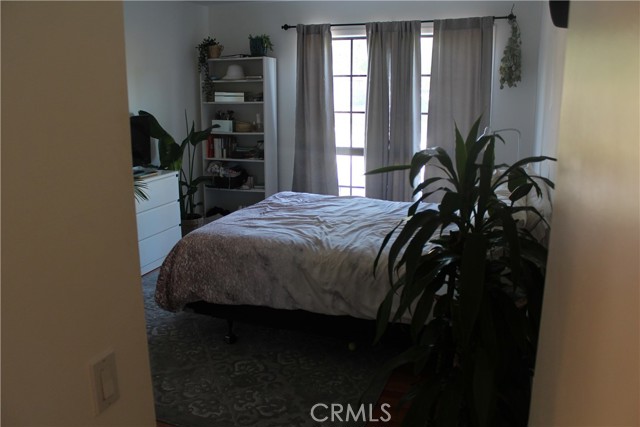 Detail Gallery Image 12 of 23 For 4527 Stark, Woodland Hills,  CA 91364 - 3 Beds | 3 Baths