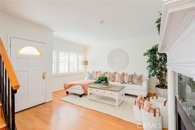 2400 Voorhees Avenue, Redondo Beach, California 90278, 3 Bedrooms Bedrooms, ,2 BathroomsBathrooms,Residential,Sold,Voorhees,SB22046189