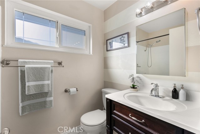 Image 12 of 30 For 6685 Moselle Circle