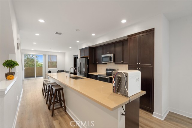 Detail Gallery Image 11 of 34 For 7705 Sage Dr, Pico Rivera,  CA 90660 - 2 Beds | 3 Baths