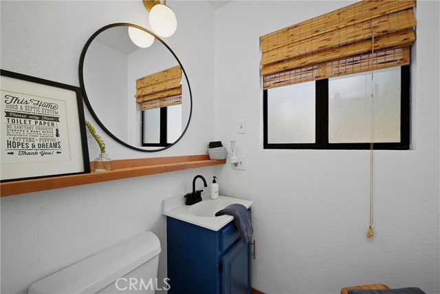 Detail Gallery Image 17 of 55 For 10727 E Highway 20, Clearlake Oaks,  CA 95423 - 3 Beds | 3 Baths