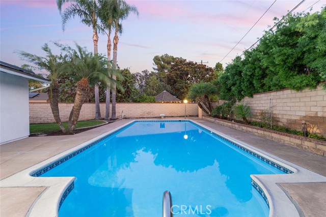 8fe44cef E3c6 41bc B537 5083f51dacde