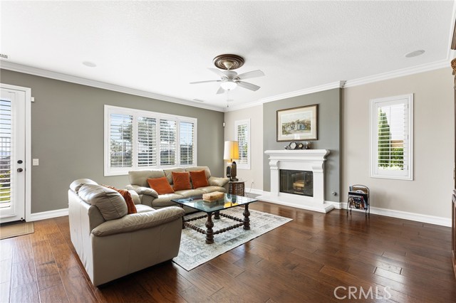 Detail Gallery Image 9 of 65 For 26732 Golden Cup Ct, Murrieta,  CA 92562 - 4 Beds | 4/1 Baths