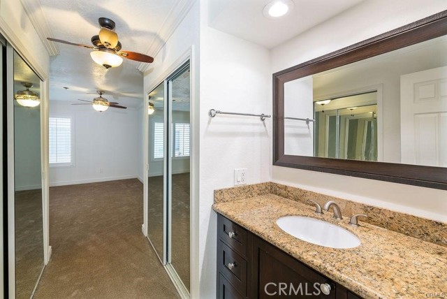 Detail Gallery Image 24 of 31 For 555 Esplanade #418,  Redondo Beach,  CA 90277 - 2 Beds | 2 Baths