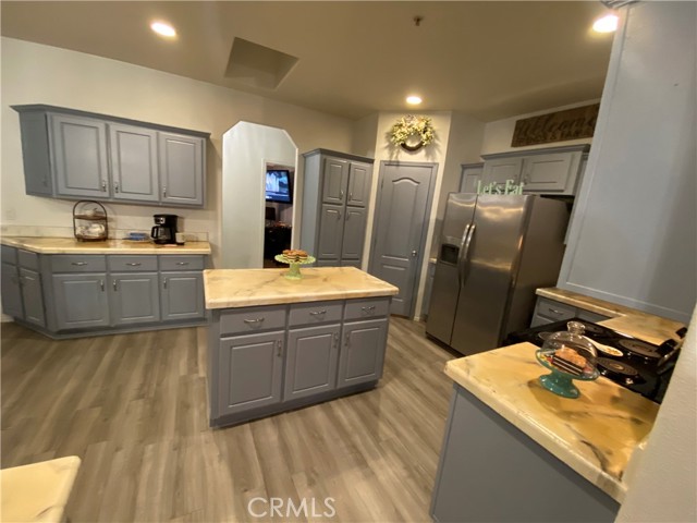 Detail Gallery Image 26 of 72 For 26480 Steinhoff Ave, Hemet,  CA 92545 - 6 Beds | 3 Baths