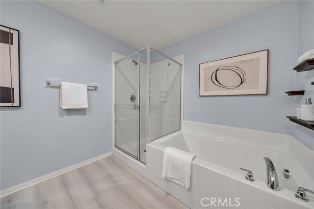 7265 Enclave Drive, Eastvale CA: https://media.crmls.org/medias/8fe7caa5-e66f-4f0b-a1e7-cd6cff03150c.jpg