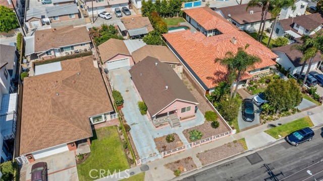 18717 Clarkdale Avenue, Artesia CA: https://media.crmls.org/medias/8fe83055-9d44-49df-8de6-9d0fcdfbfe53.jpg