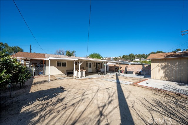 Detail Gallery Image 20 of 23 For 19026 Stillmore, Canyon Country,  CA 91351 - 3 Beds | 1 Baths