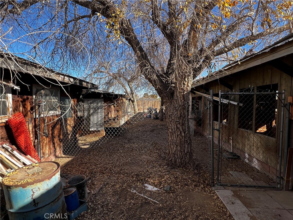 8Fe8Fcde 7470 4Cb8 Aecf 30B690379673 33048 223Rd Street E, Llano, Ca 93544 &Lt;Span Style='BackgroundColor:transparent;Padding:0Px;'&Gt; &Lt;Small&Gt; &Lt;I&Gt; &Lt;/I&Gt; &Lt;/Small&Gt;&Lt;/Span&Gt;