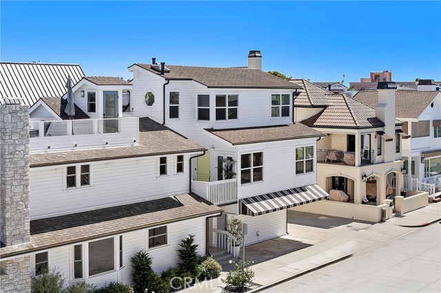 Detail Gallery Image 23 of 26 For 207 E Edgewater Ave #REAR,  Newport Beach,  CA 92661 - 2 Beds | 2 Baths