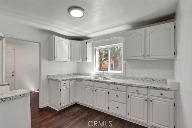 3001 N State Street, San Bernardino CA: https://media.crmls.org/medias/8fea0961-9647-4786-a011-fad857843207.jpg