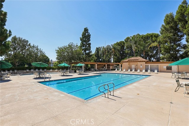 12646 Doral, Tustin CA: https://media.crmls.org/medias/8febe128-28c4-46ad-bd08-401975745690.jpg