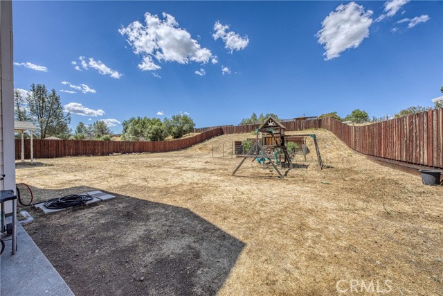 Detail Gallery Image 47 of 56 For 2920 Meadow Creek Rd, Clearlake Oaks,  CA 95423 - 3 Beds | 2/1 Baths