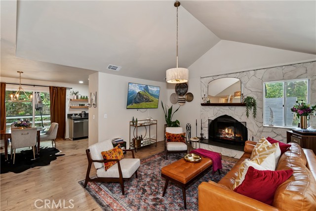 Detail Gallery Image 13 of 53 For 696 Rose, Twin Peaks,  CA 92391 - 4 Beds | 2 Baths