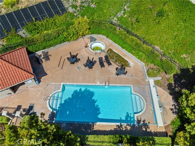 29122 Laurel Valley Drive, Vista CA: https://media.crmls.org/medias/8fef20f0-a66b-45bb-ba90-fc16b824ec00.jpg