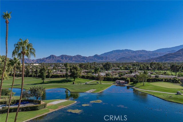 Detail Gallery Image 1 of 34 For 899 Island Dr #703,  Rancho Mirage,  CA 92270 - 3 Beds | 3/1 Baths