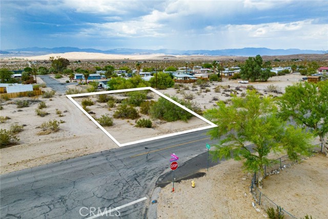 Detail Gallery Image 1 of 8 For 74908 Baseline Rd, Twentynine Palms,  CA 92277 - – Beds | – Baths