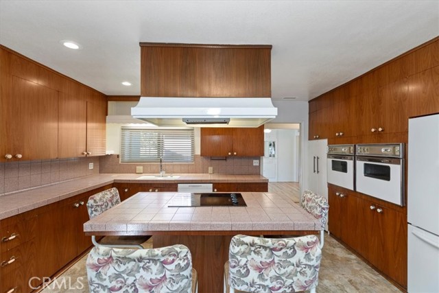 Detail Gallery Image 15 of 45 For 2122 W Harle, Anaheim,  CA 92804 - 4 Beds | 2 Baths