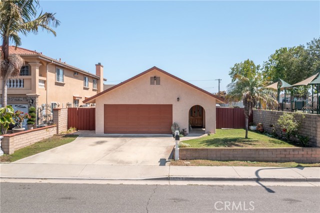 10262 Circulo De Juarez, Fountain Valley CA: https://media.crmls.org/medias/8ff21958-53db-46d7-be48-e06dd58d6fd1.jpg