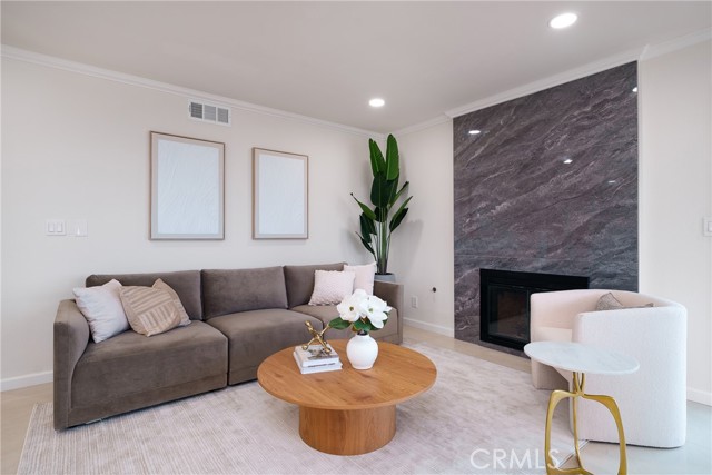 Detail Gallery Image 7 of 22 For 3823 via Manzana, San Clemente,  CA 92673 - 5 Beds | 4 Baths