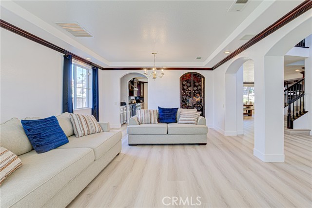 Detail Gallery Image 12 of 37 For 8034 Palm View, Riverside,  CA 92508 - 4 Beds | 4 Baths