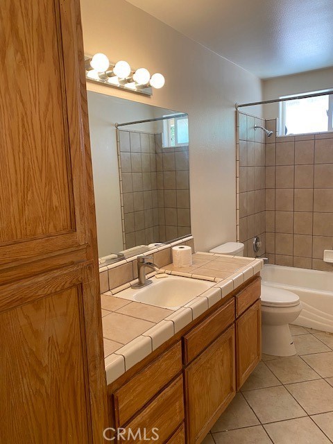 15805 Muscatel Street, Hesperia CA: https://media.crmls.org/medias/8ff2dea1-25d1-493f-a163-8e91ba068266.jpg