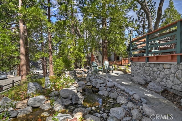 295 Sunset, Lake Arrowhead CA: https://media.crmls.org/medias/8ff3a638-2ccb-4974-8b1e-10712f71d8b3.jpg