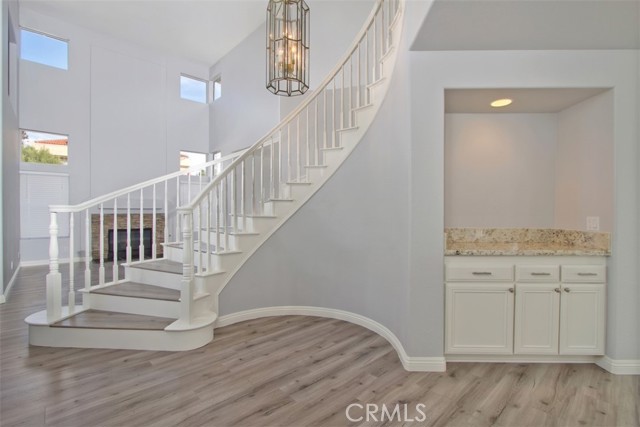 Detail Gallery Image 10 of 22 For 39990 Coliseum Way, Murrieta,  CA 92562 - 5 Beds | 3 Baths