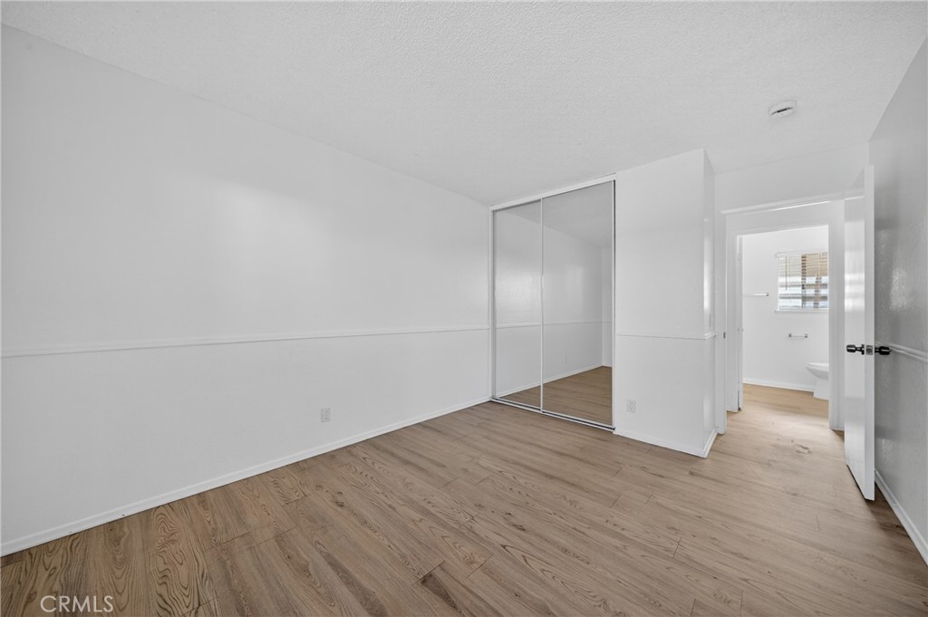 MLS #OC25244729 image #25