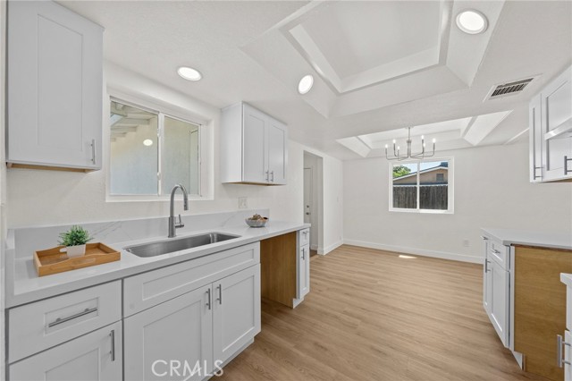 Detail Gallery Image 12 of 31 For 1442 Blythe Ave, Highland,  CA 92346 - 3 Beds | 1/1 Baths