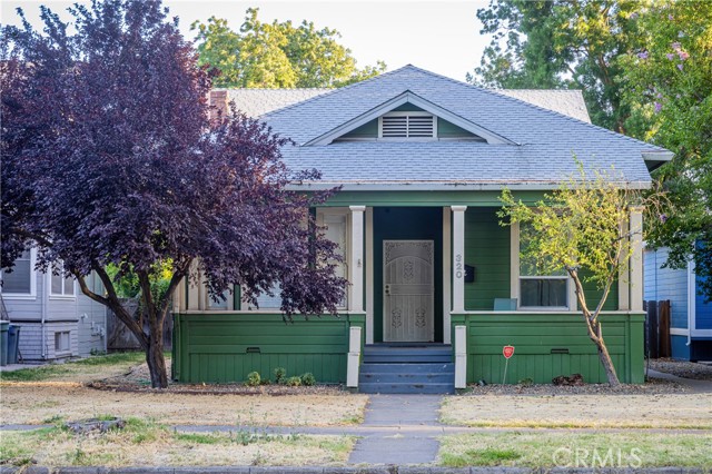 Detail Gallery Image 1 of 52 For 320 W 21st St, Merced,  CA 95340 - 4 Beds | 2 Baths