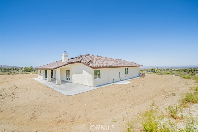 Detail Gallery Image 35 of 52 For 1525 Smoke Tree Rd, Pinon Hills,  CA 92372 - 4 Beds | 2 Baths