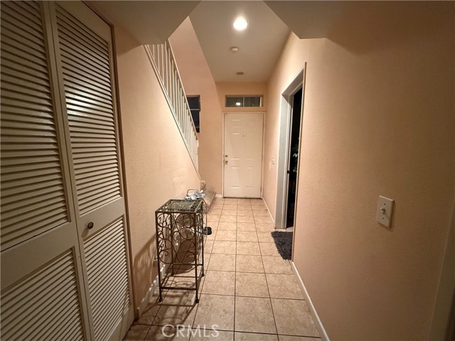 12640 Antigua Court, Lynwood CA: https://media.crmls.org/medias/8ff75973-ef2e-48f4-9911-6c1651df1c06.jpg
