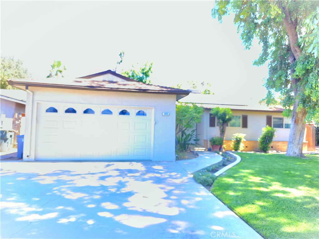 1605 Scott Place