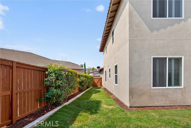 Detail Gallery Image 32 of 60 For 33888 Madrigal Ct, Temecula,  CA 92592 - 5 Beds | 3 Baths