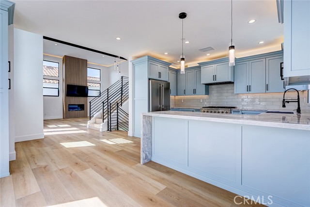2604 Grant Avenue, Redondo Beach CA: https://media.crmls.org/medias/8ff87316-c3a4-495e-ba3e-ea8a95bd1eba.jpg